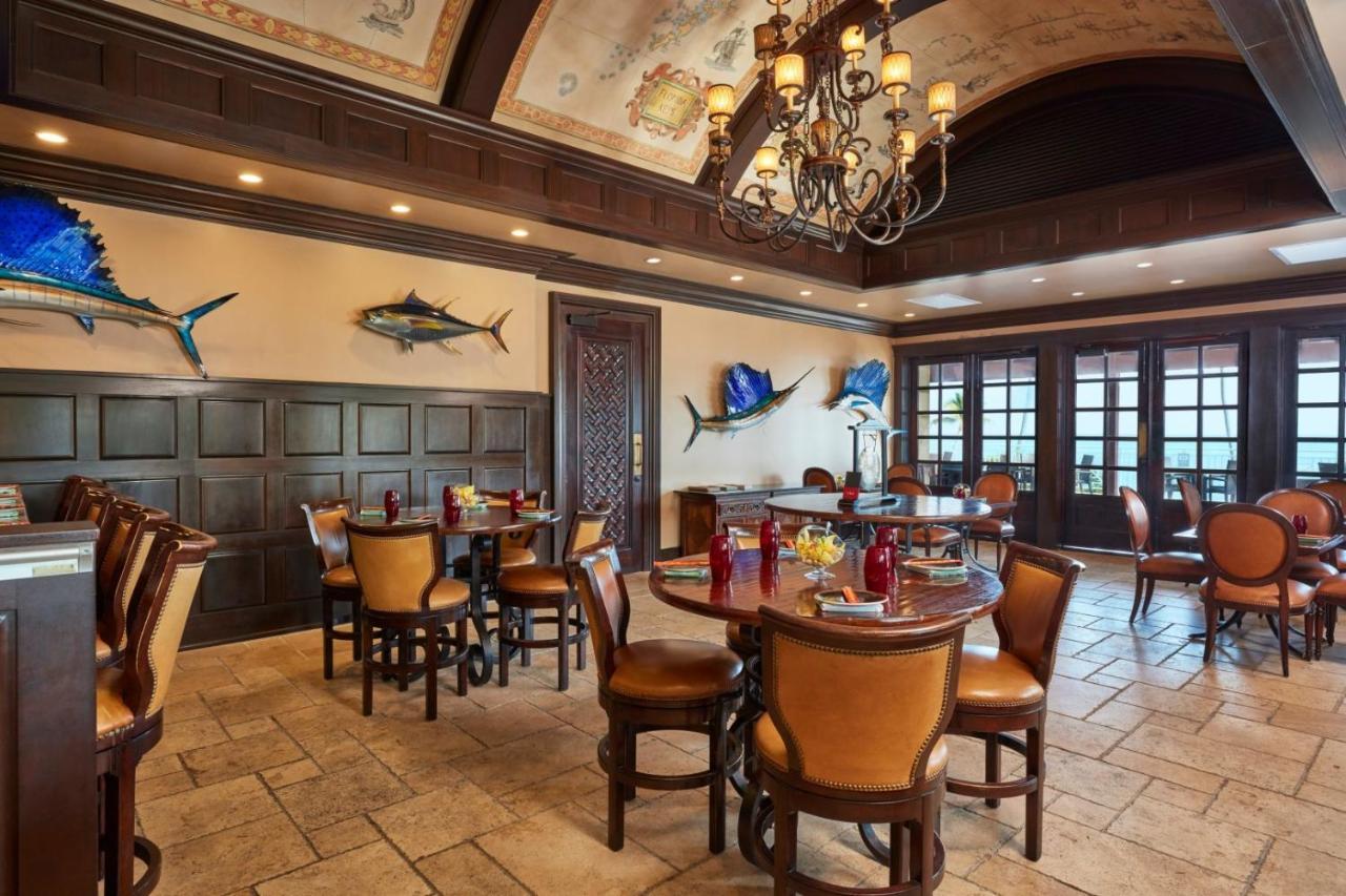 Cheeca Lodge & Spa Islamorada Exterior foto The interior of the restaurant