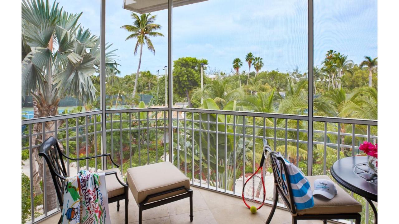 Cheeca Lodge & Spa Islamorada Exterior foto A view from a balcony at The Palms