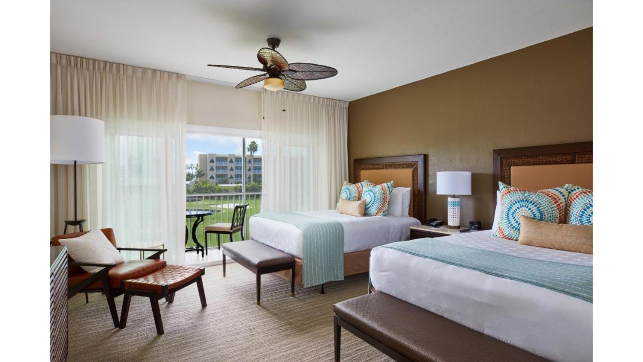 Cheeca Lodge & Spa Islamorada Exterior foto A guest room at the Hilton Orlando Lake Buena Vista