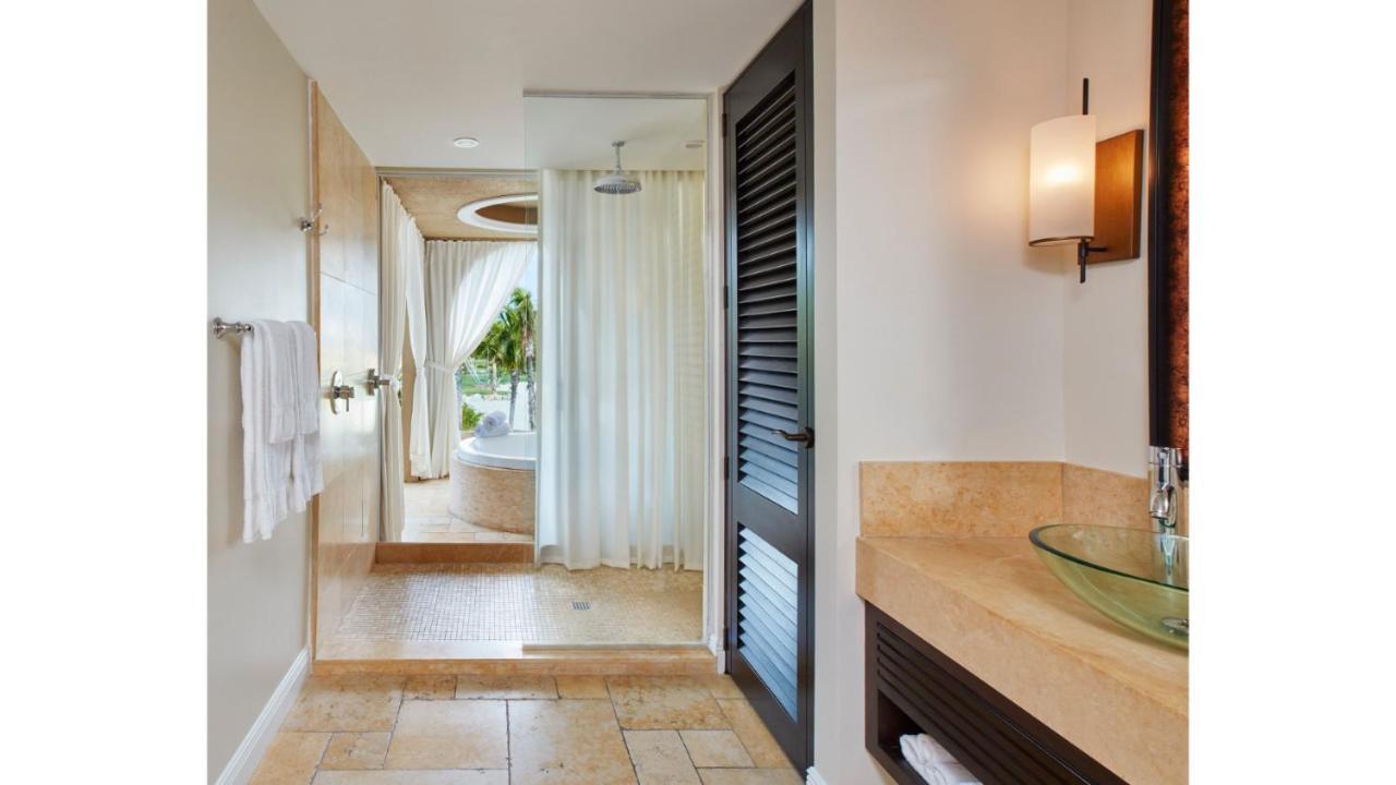 Cheeca Lodge & Spa Islamorada Exterior foto Bathroom